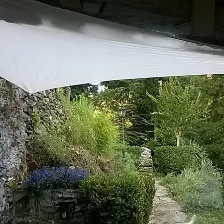 Casa Emilia بيت للعطل